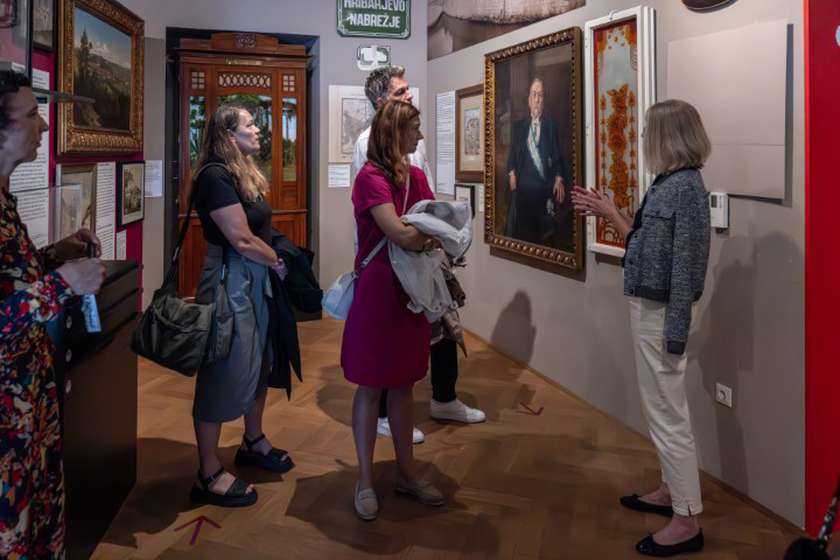 Art Nouveau v Ljubljani, vodstvo s kustosinjo Barbaro Savenc