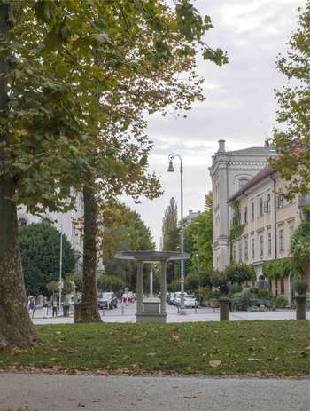 Po poti Plečnikovega urejanja odprtega prostora v Ljubljani