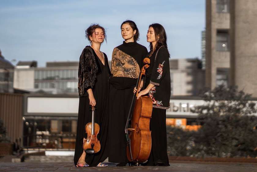 TRIO ASTATINE