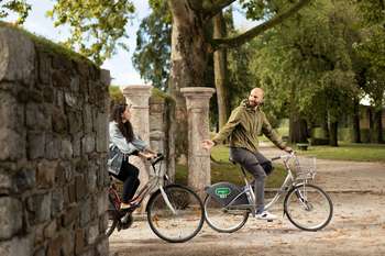 ETM 2025: S kolesi po Plečnikovi Ljubljani [VSA MESTA SO ZASEDENA]