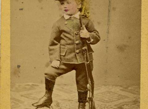 Portrait of a child, ca. 1880/90, 10,5x6,4 cm, NUK Pictorial collection