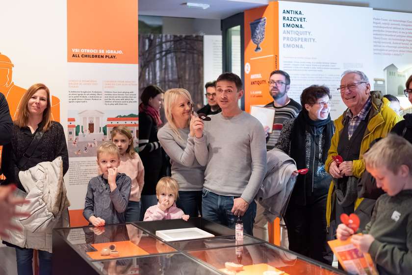 Ljubezen do…, interaktivno vodstvo po razstavi Ljubljana. Zgodovina. Mesto.