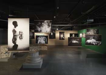 Vision 20/20: Community. Contemporary Indonesian Engaged Photography