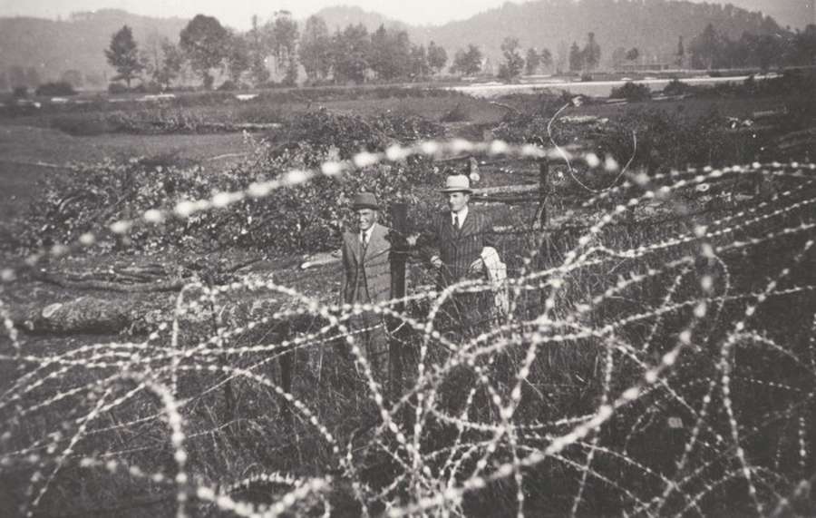 Ljubljana Encircled by Barbed Wire (1942–1945)