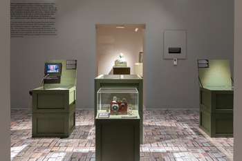 Ta veseli dan kulture: Kultura v senci vojne: tematsko vodstvo po razstavi 1495 dni. Ljubljana med 2. svetovno vojno