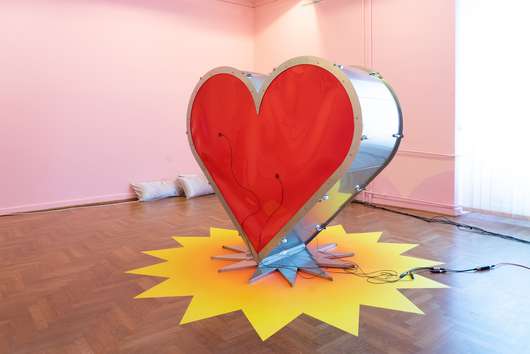 Bienale skozi prizmo prisotnosti