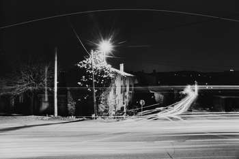 Javno vodstvo po razstavi alumnov Od blizu Začasni naslov