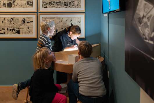 [VSA MESTA ZASEDENA] Potopi se v Mustrov svet: delavnica animacije za otroke