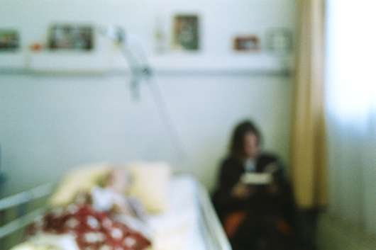 Javno vodstvo po razstavi alumnov Od blizu Začasni naslov