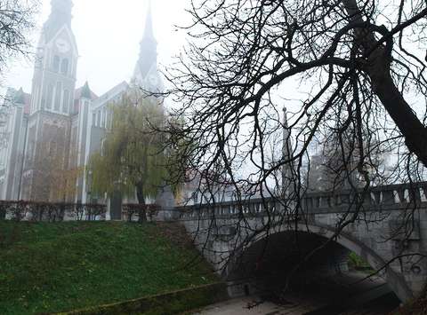Trnovski most