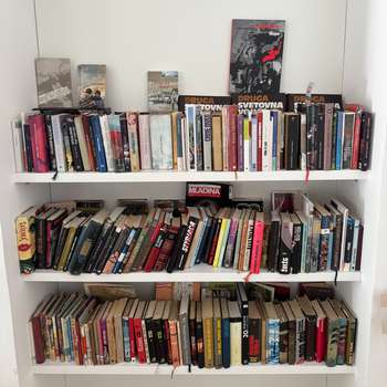 S knjigo v muzej! Bralna srečanja ob razstavi 1495 dni