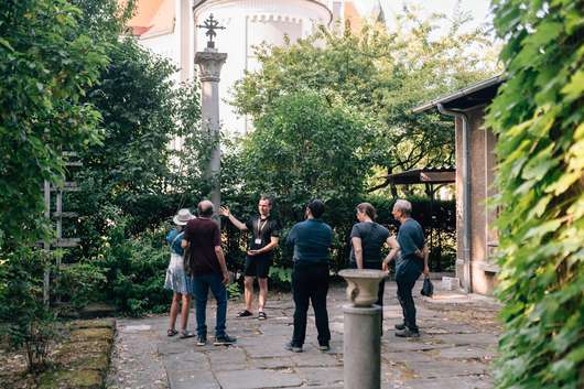 Dobimo se na vrtovih: Skriti zakladi Plečnikovega vrta, voden ogled s strokovnjaki