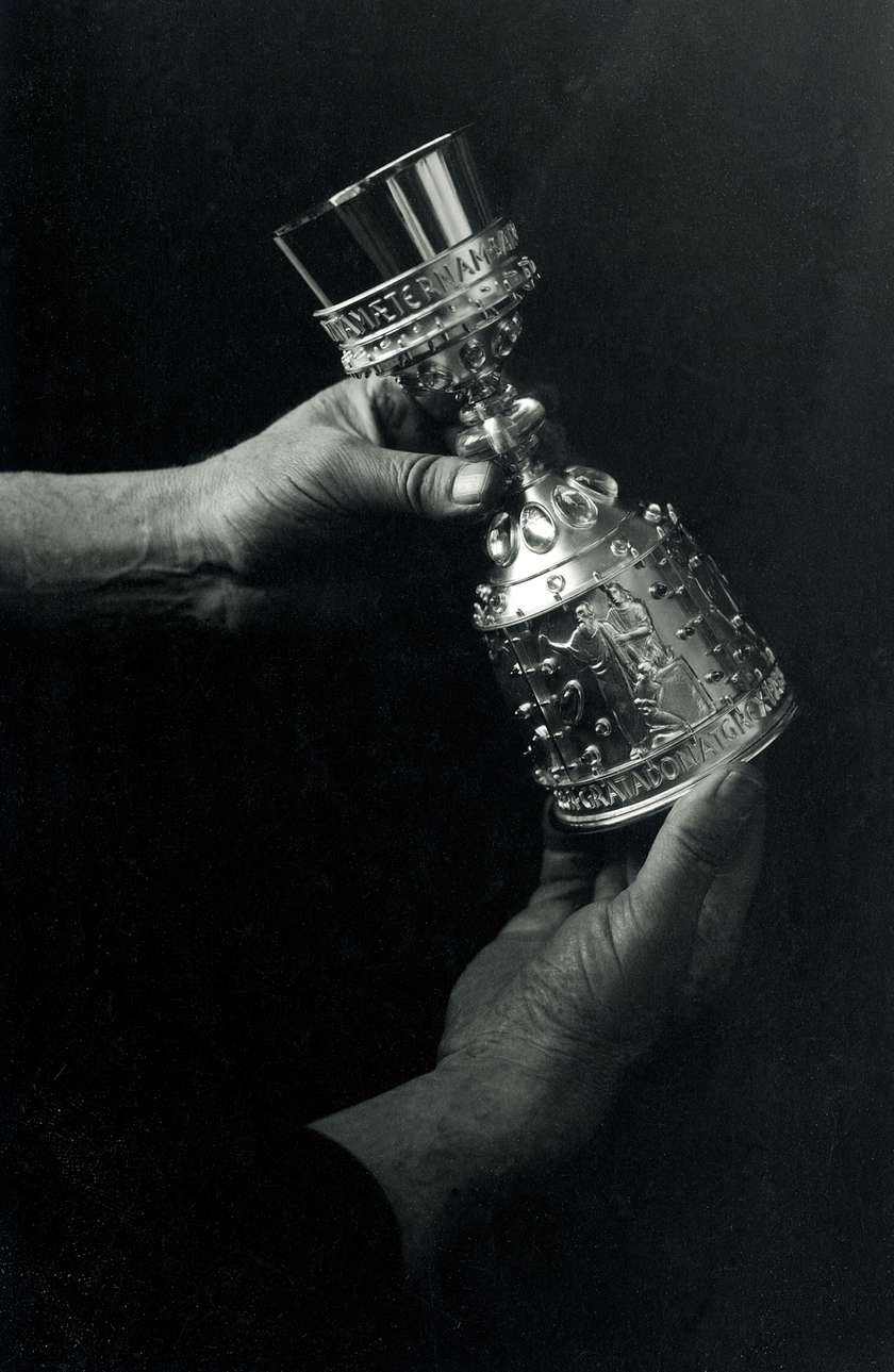 Omanov kelih v rokah Jožeta Plečnika, 1936