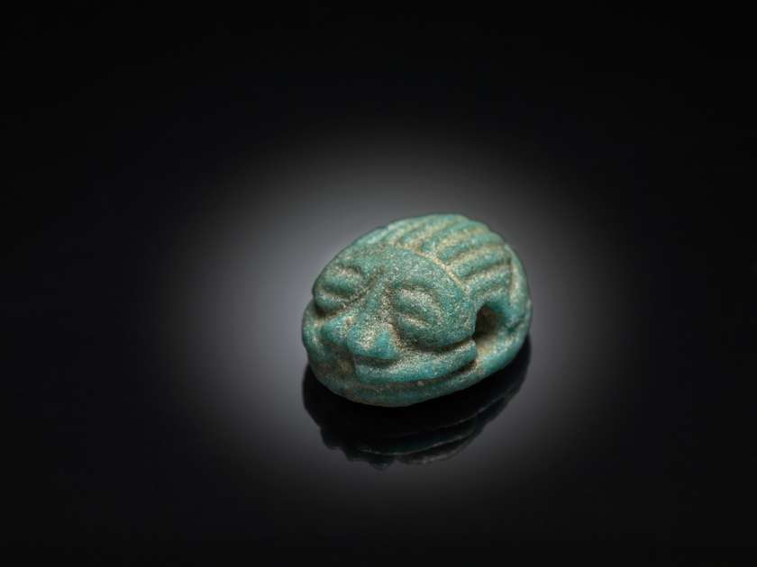 Amulet v obliki skarabeja, Vrhnika, 1. stoletje