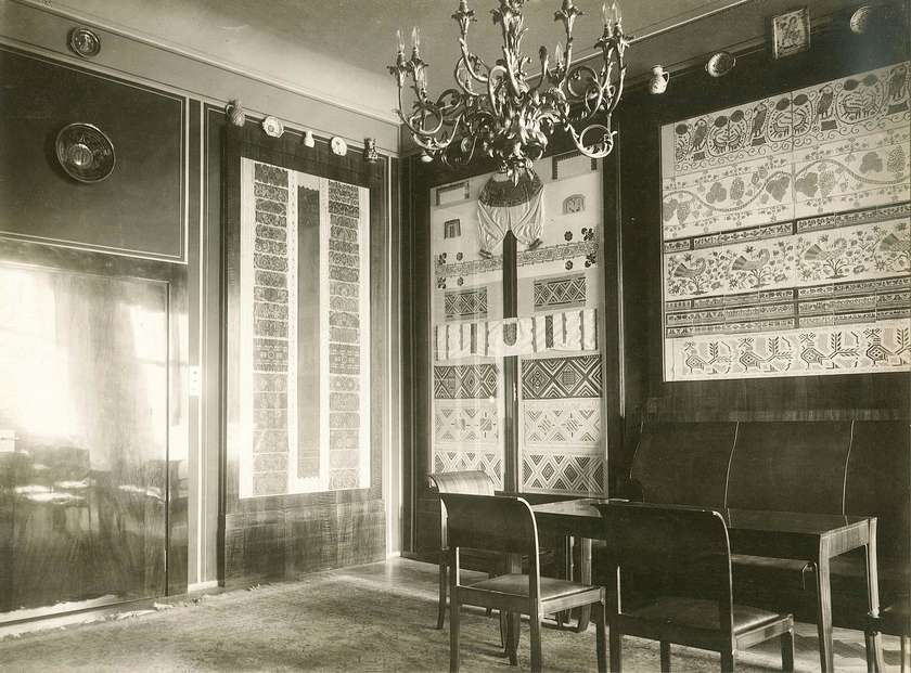 Alice Masarykova’s Salon, circa the time of Easter in 1934