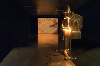 "Projektor": prva projekcija kratkega filma
