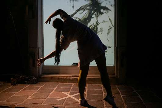 Interaktivna projekcija Združitev Laure Adel na festivalu Ukrep