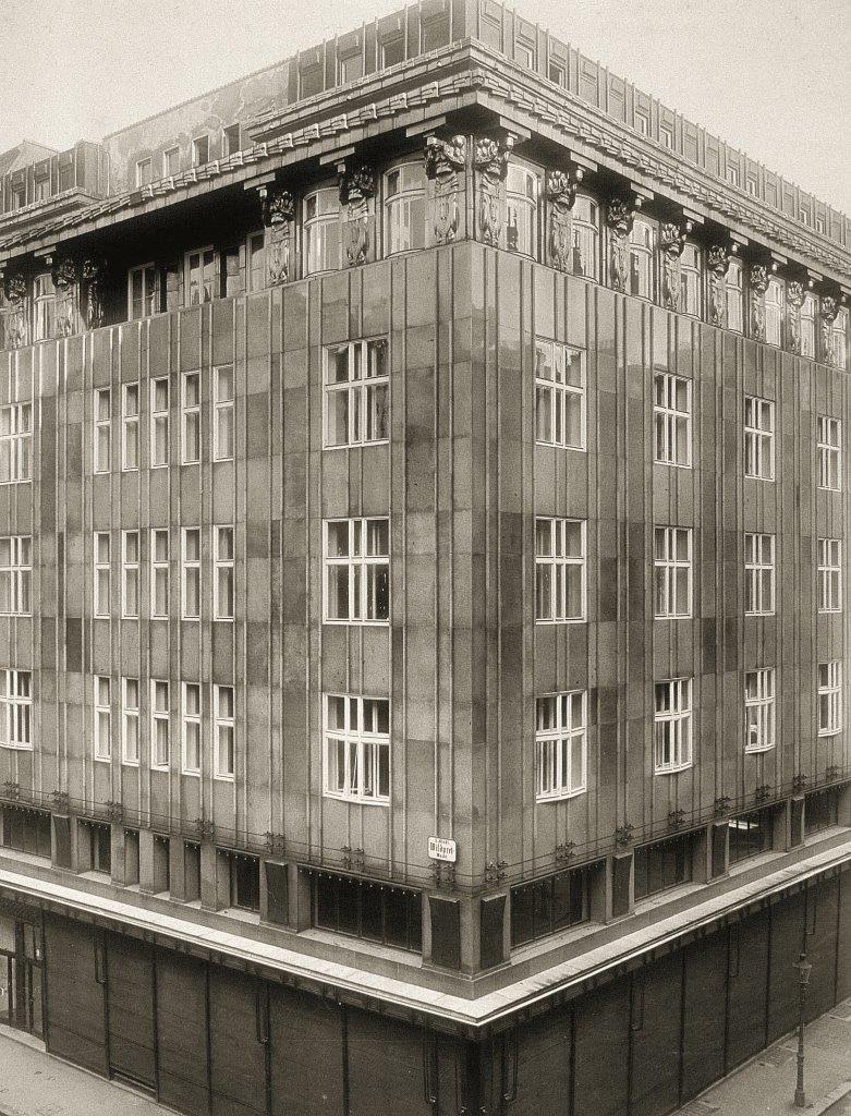 Jože Plečnik 1872–1957 • MGML